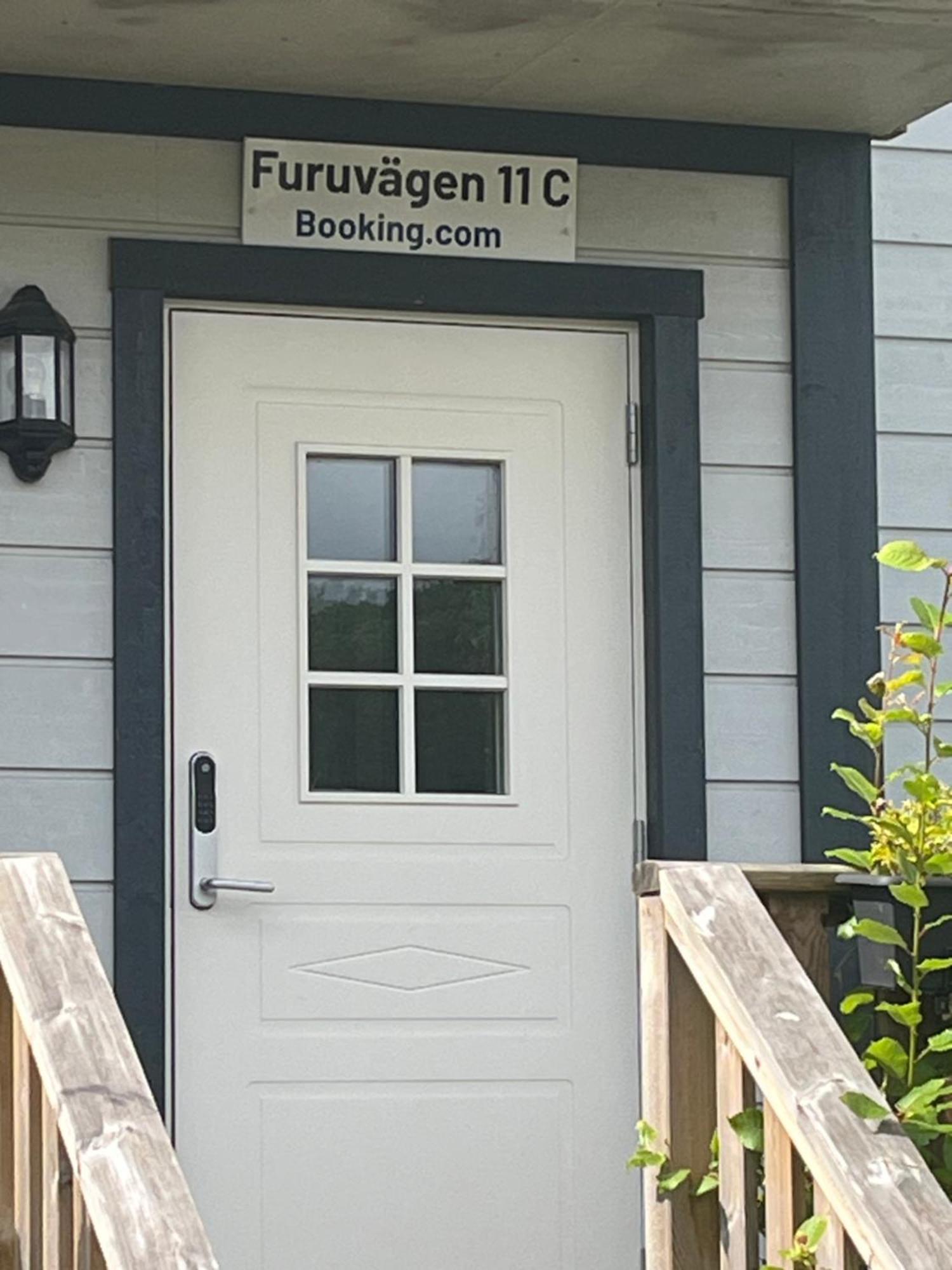 Furuvaegen 11 C Apartment Ullared Exterior photo